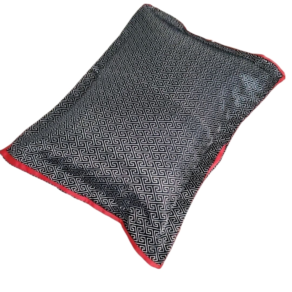 Whole Home Black Silver Geometric Patterned Red Trim Queen 2 Shams And Bed Skirt